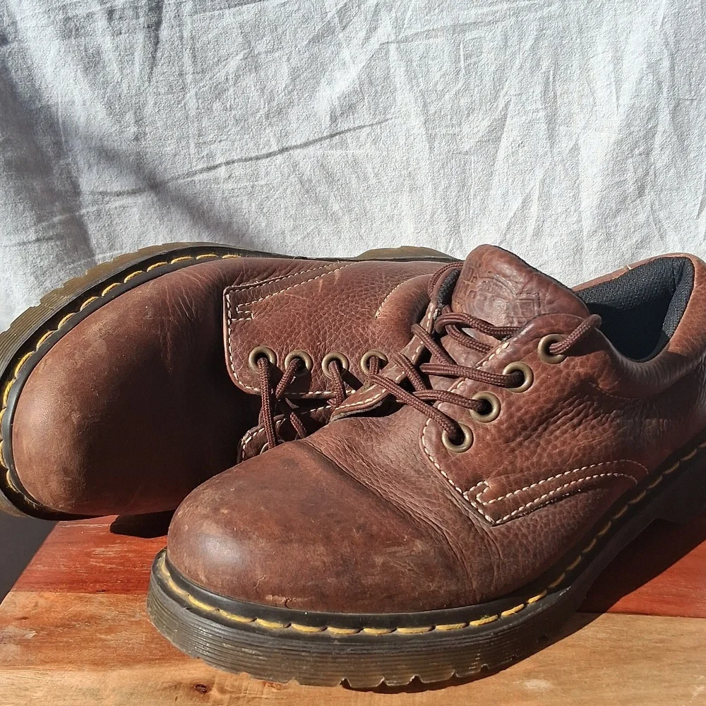 Dr. Martens Vintage Boston Oxford Brown AW004 Size 9